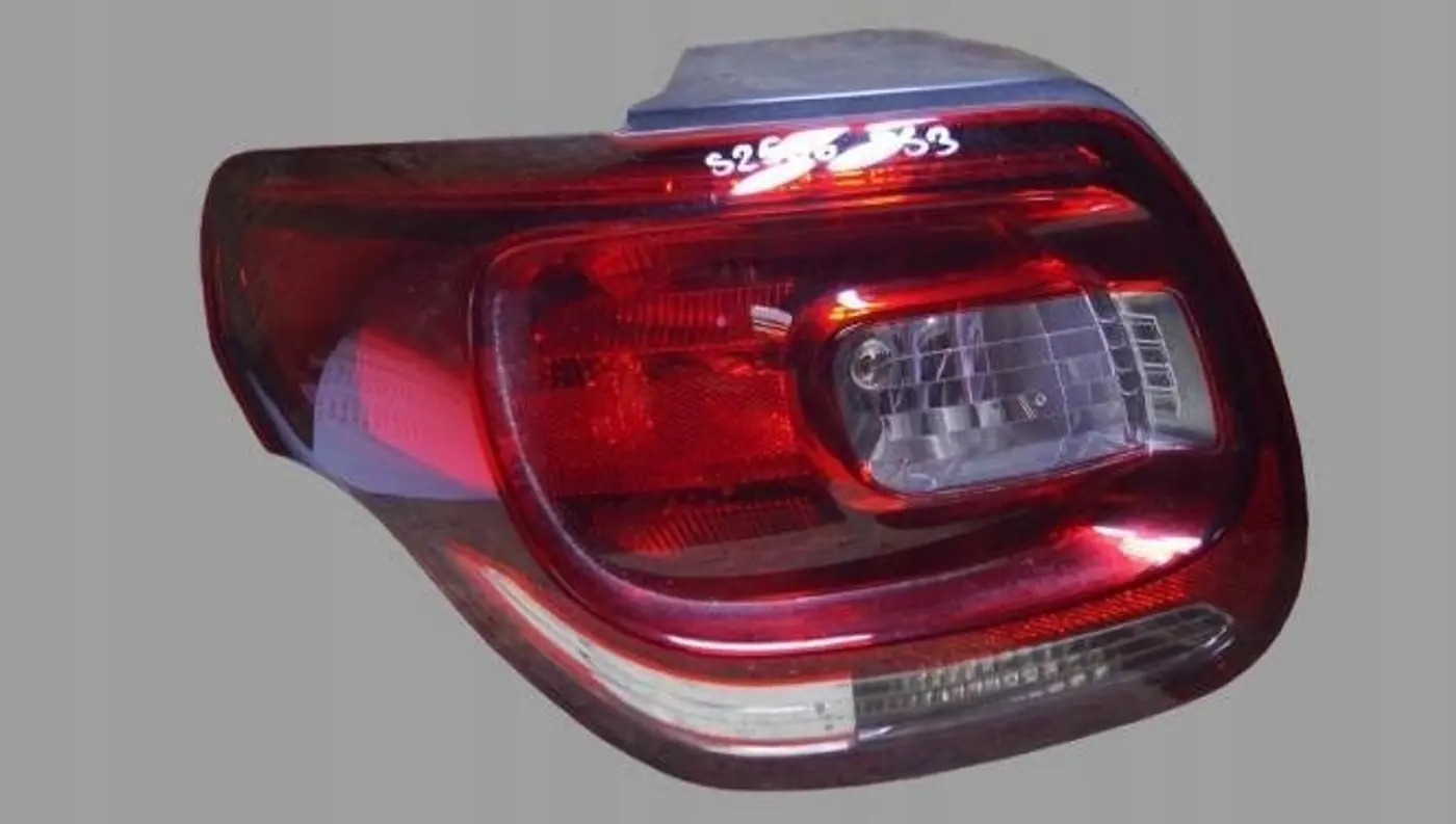 Фонарь задний левый к DS 5 2015