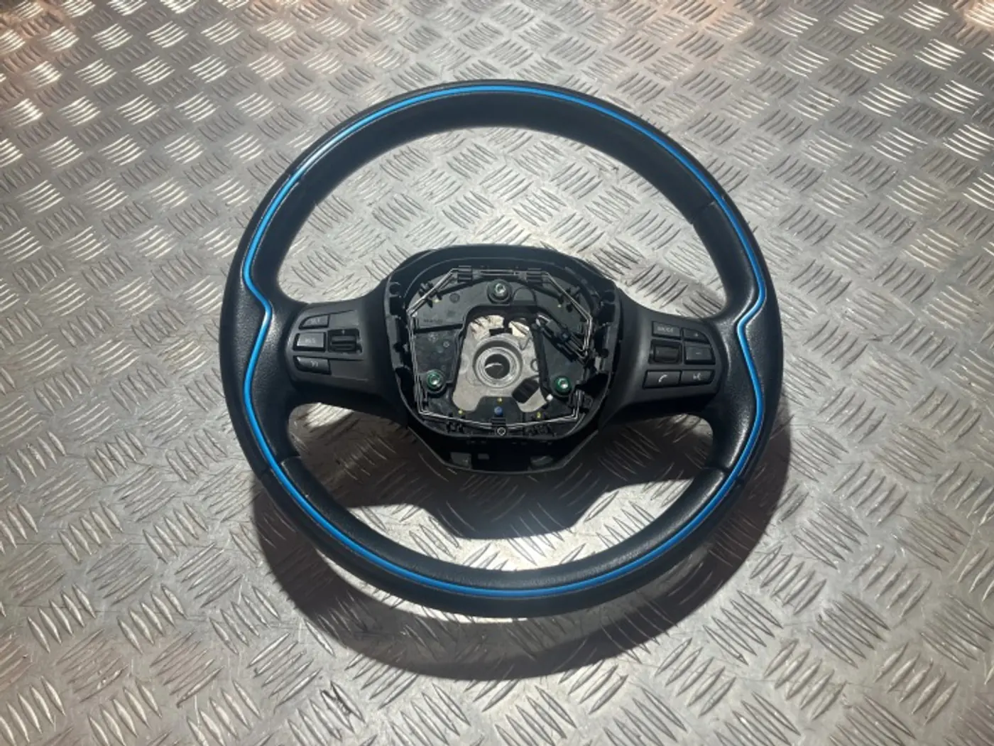Руль к BMW i3 2013