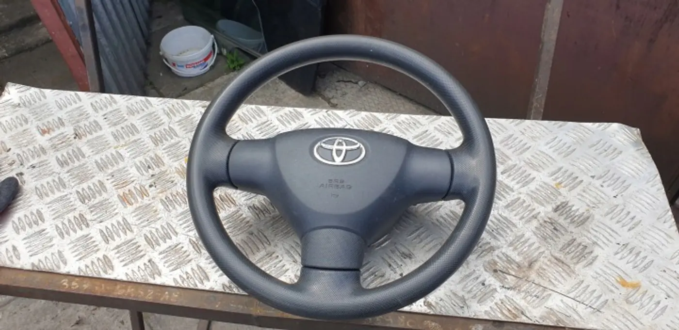 Руль к Toyota Aygo 2005
