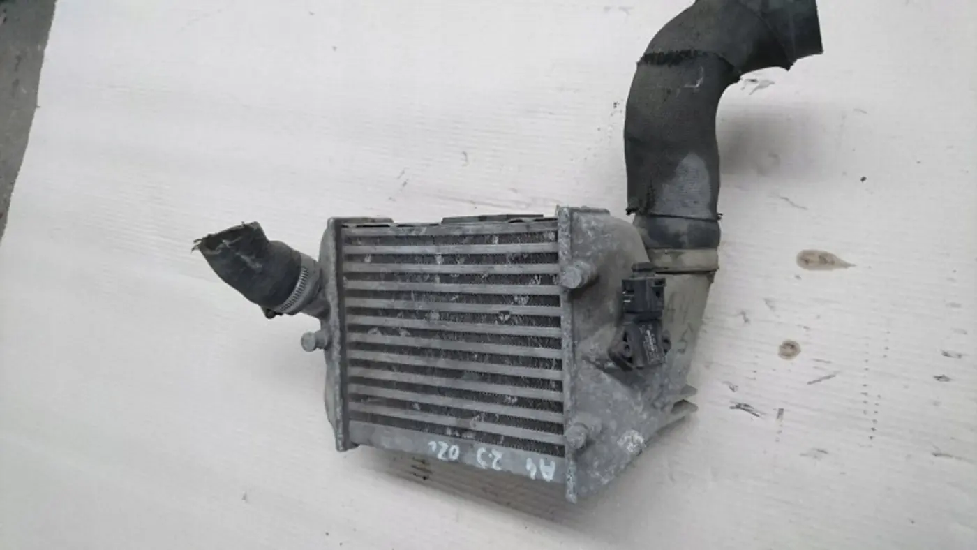 Интеркулер к Audi A4 2000