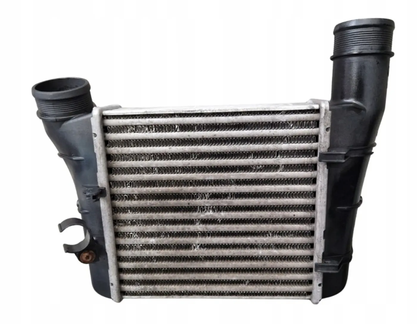 Интеркулер к Audi A4 2004
