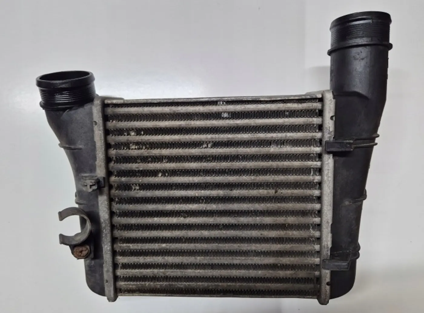 Интеркулер к Audi A4 2004