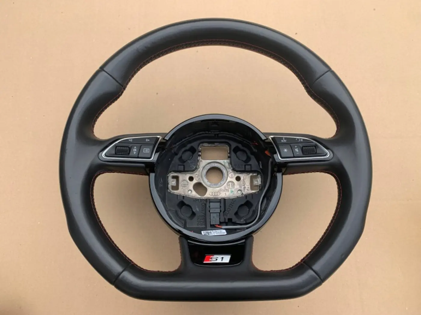 Руль к Audi A1 2010