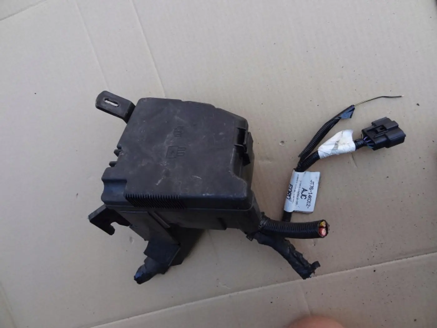 Блок предохранителей к Ford Tourneo Connect 2006
