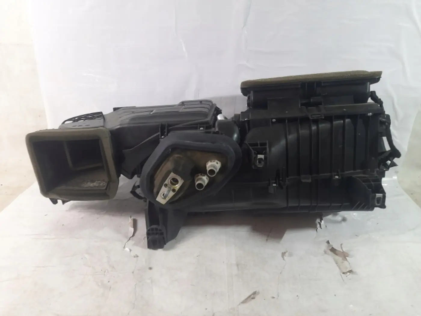 Отопитель в сборе (печка) к Ford Mustang 2009
