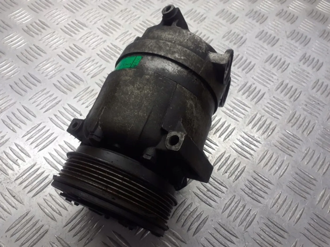 Компрессор кондиционера к Fiat Croma 2005