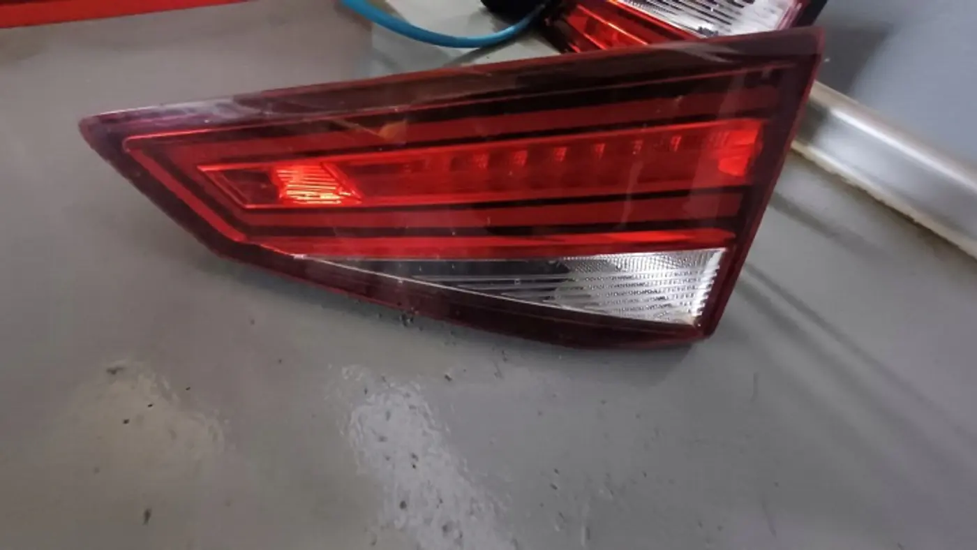 Фонарь задний правый к SEAT Ateca 2016