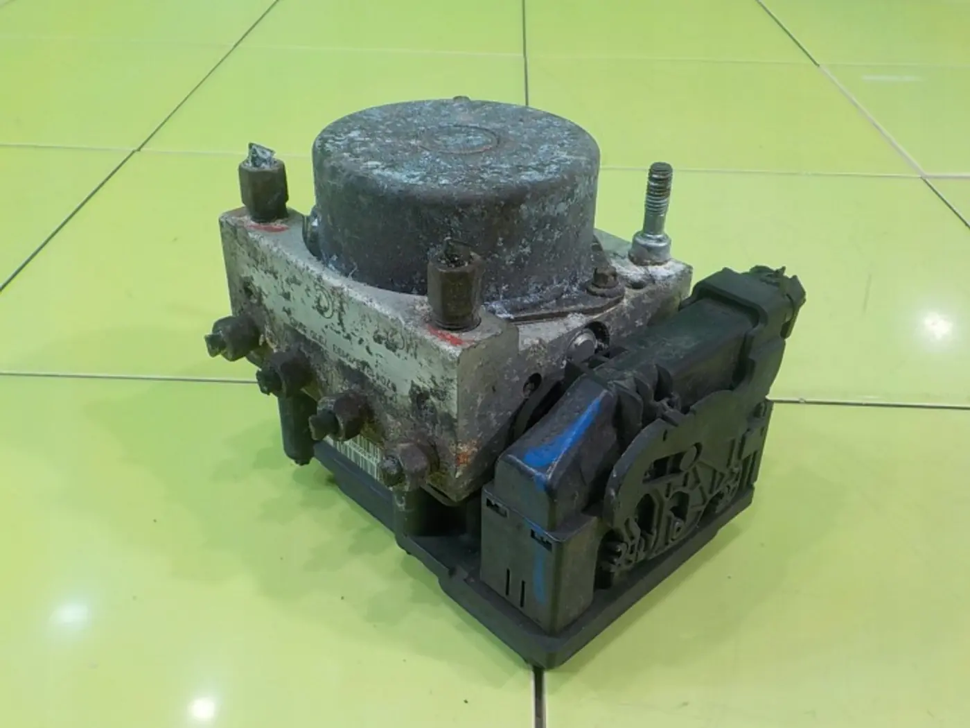 Блок ABS к Suzuki SX4 2006