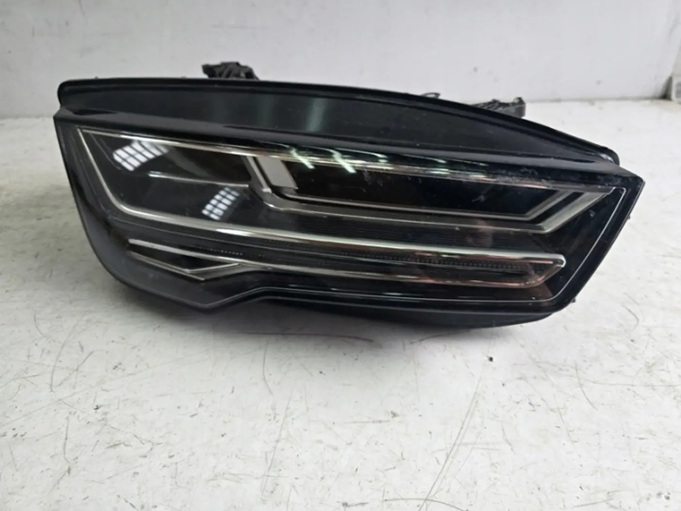 Фара правая к Audi A7 2014