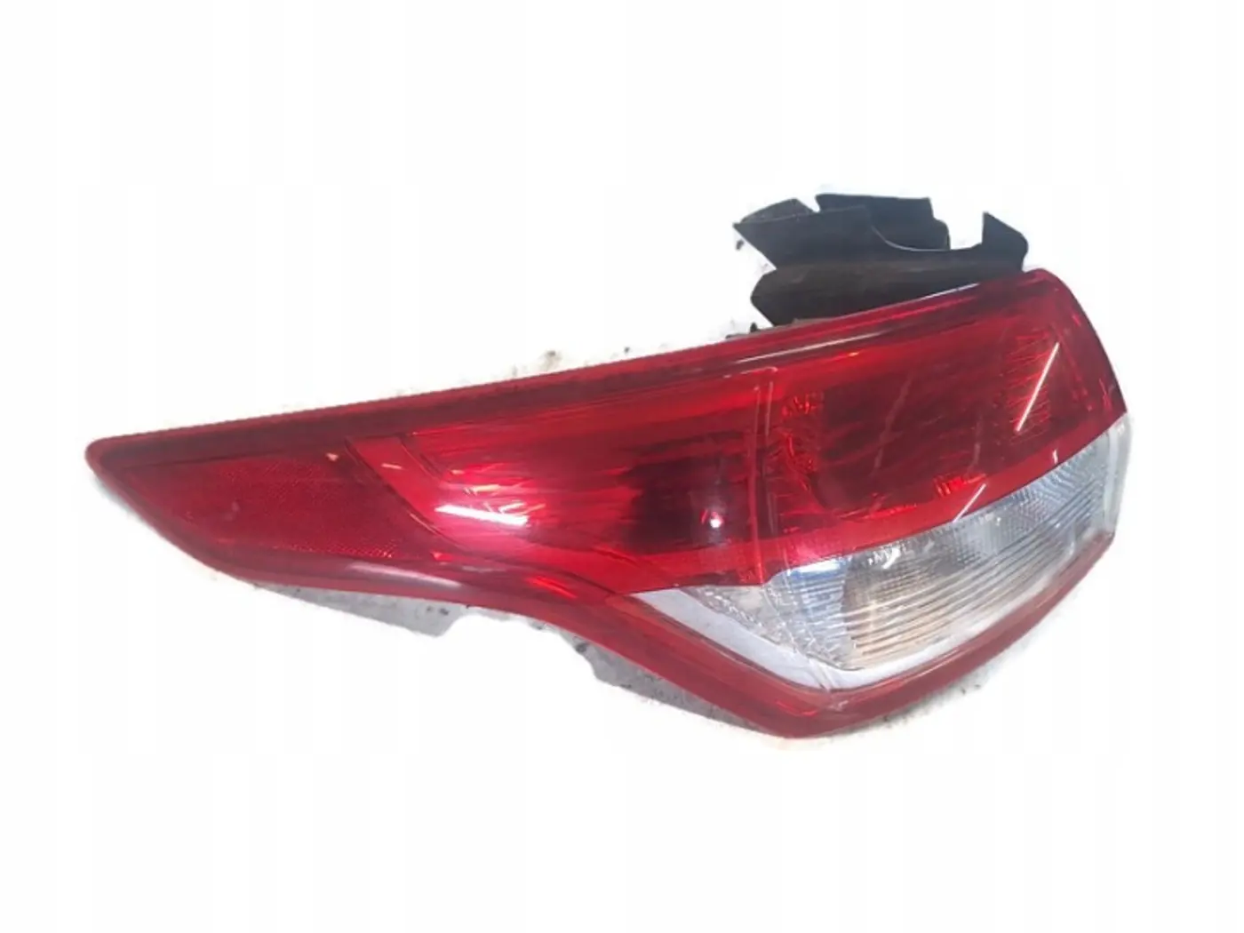 Фонарь задний левый к Ford Kuga 2013