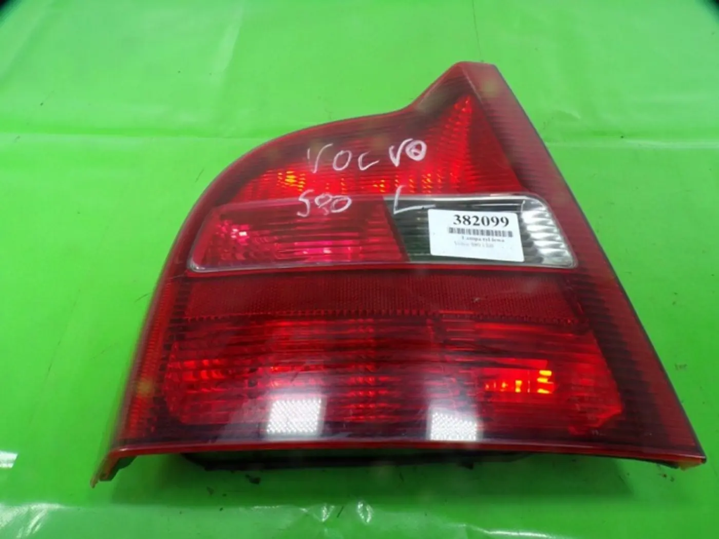 Фонарь задний левый к Volvo S40 2004