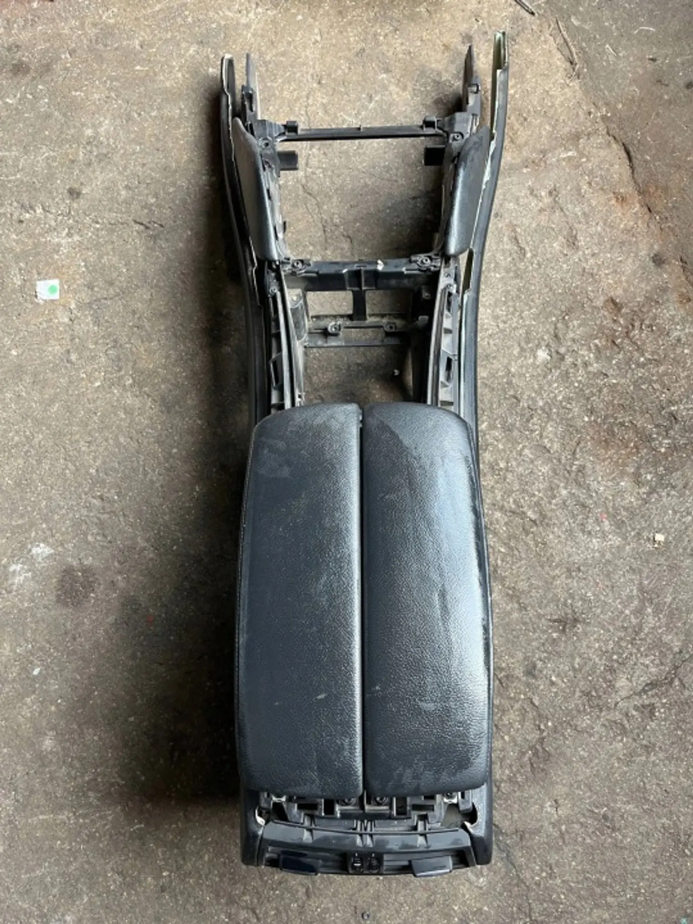 Подлокотник к BMW X6 2007