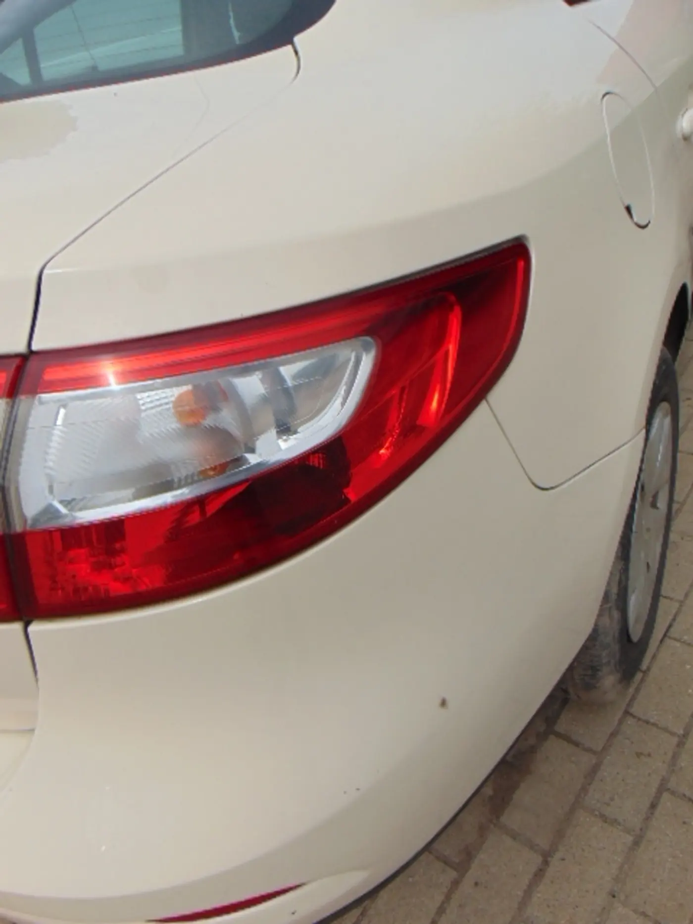 Фонарь задний правый к Renault Fluence 2013