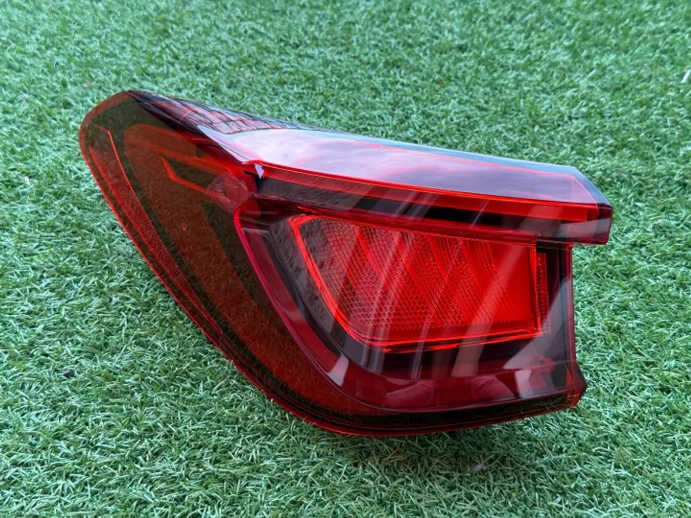 Фонарь задний левый к Cupra Leon 2020