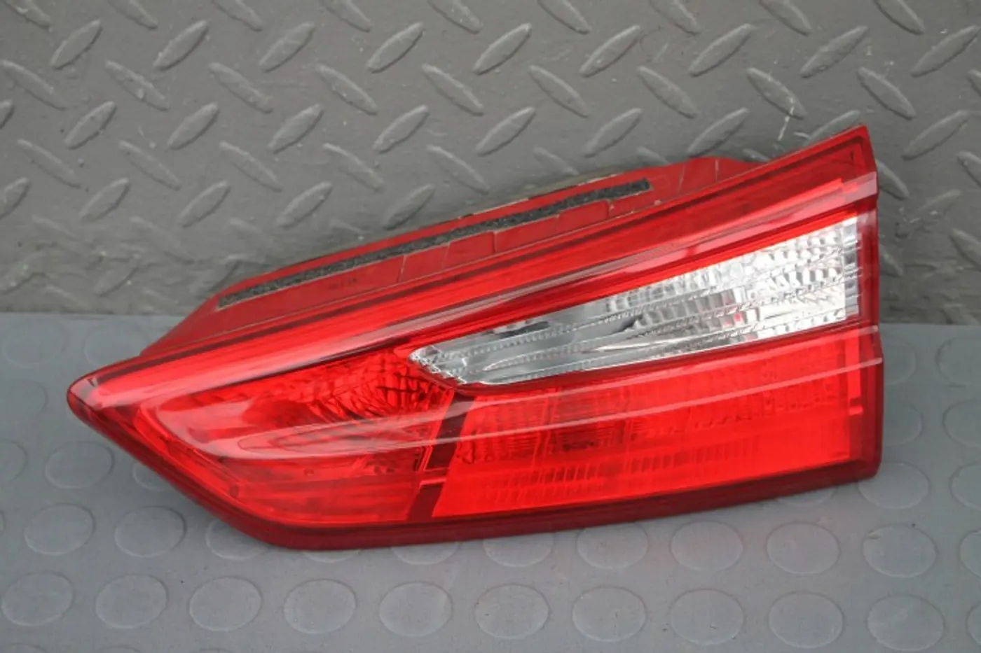 Фонарь задний правый к Kia Optima 2016