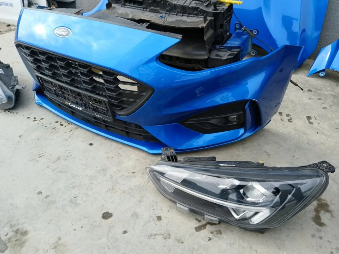 Фара левая к Ford Focus 2019