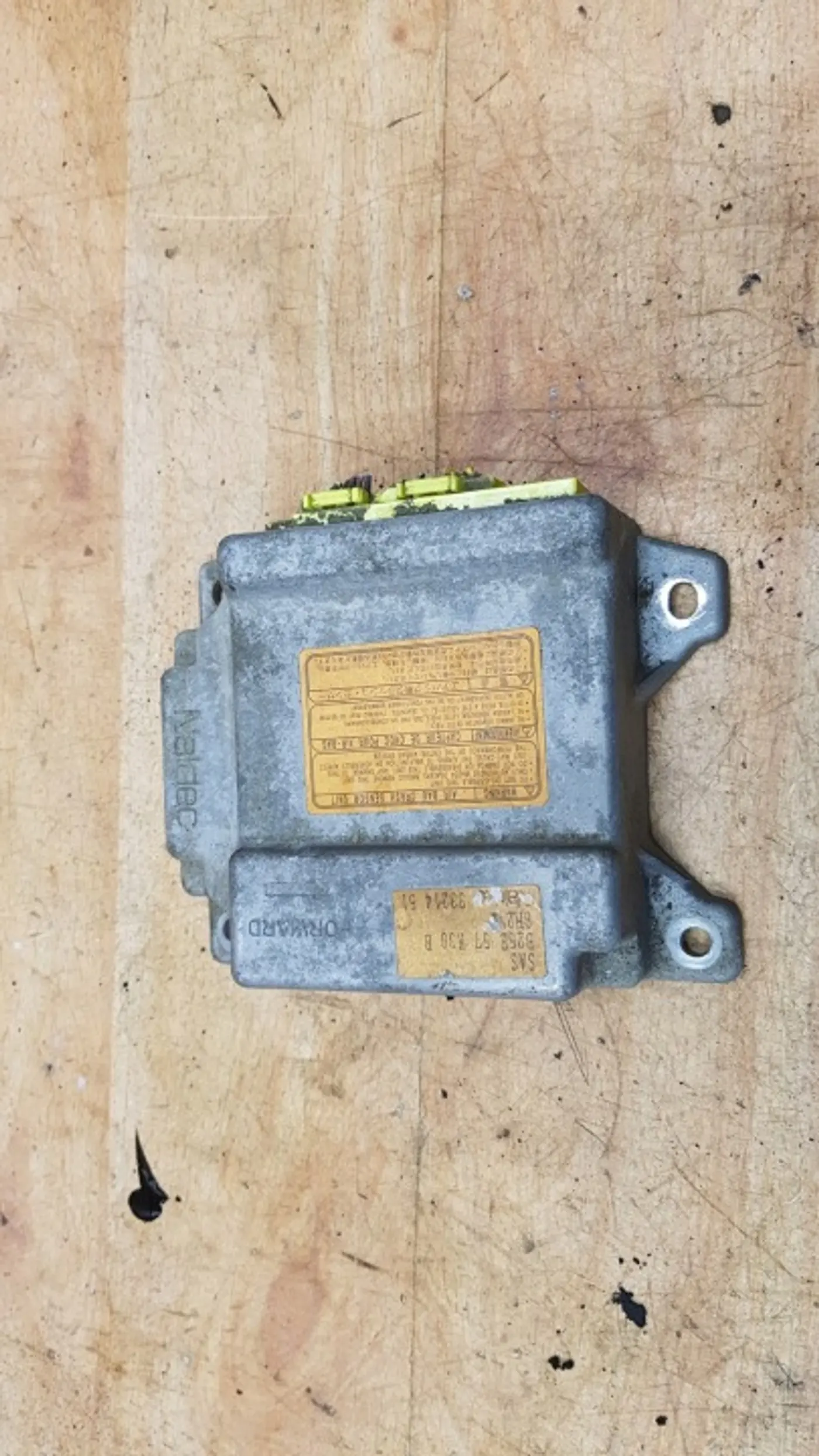 Блок AirBag к Mazda 323 1998