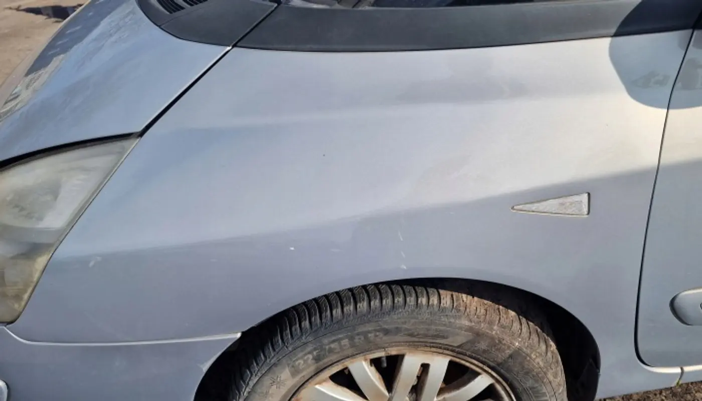 Крыло переднее левое к Renault Espace 2002