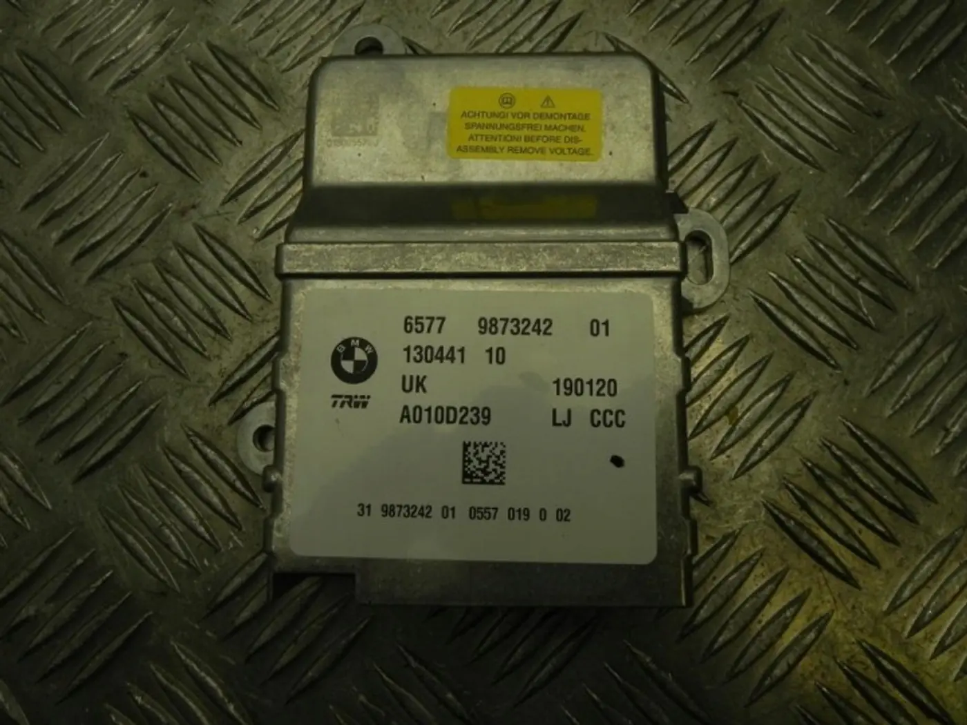 Блок AirBag к BMW i3 2013