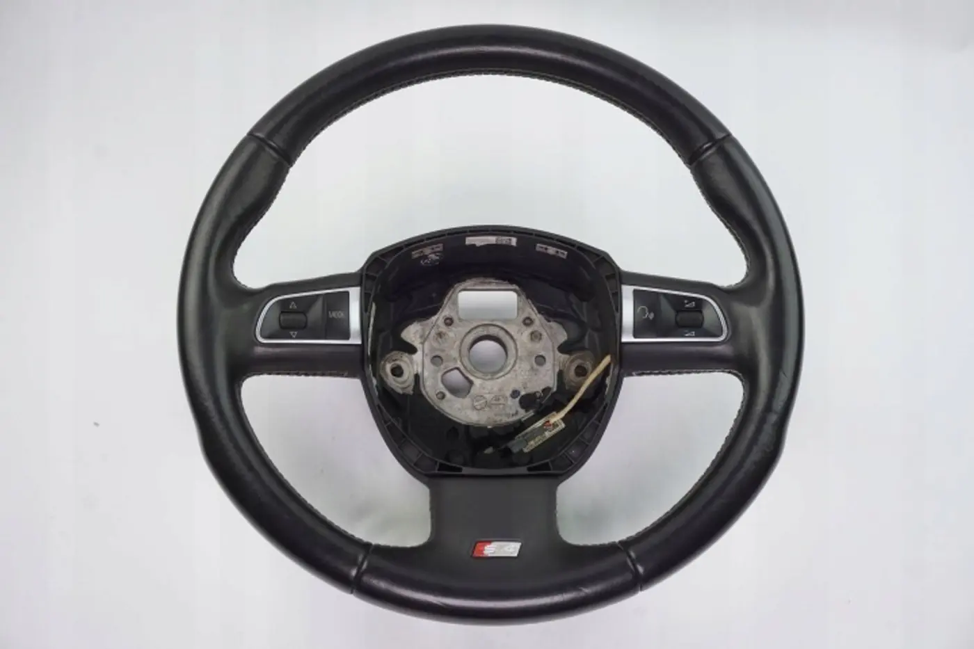 Руль к Audi S4 2009
