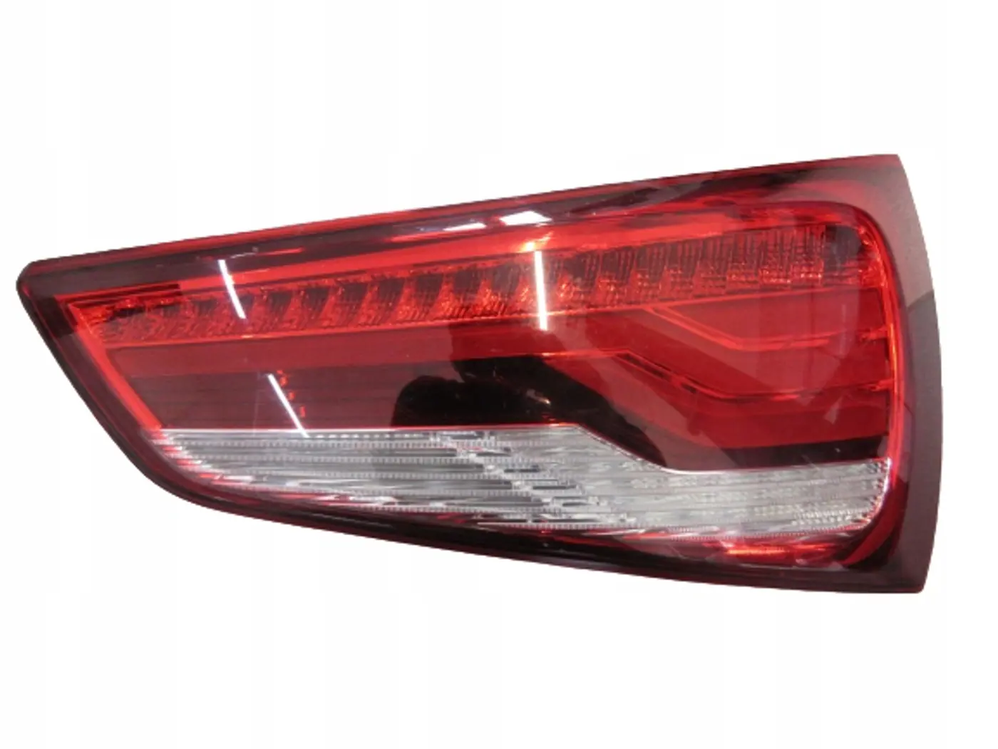 Фонарь задний правый к Audi A1 2014