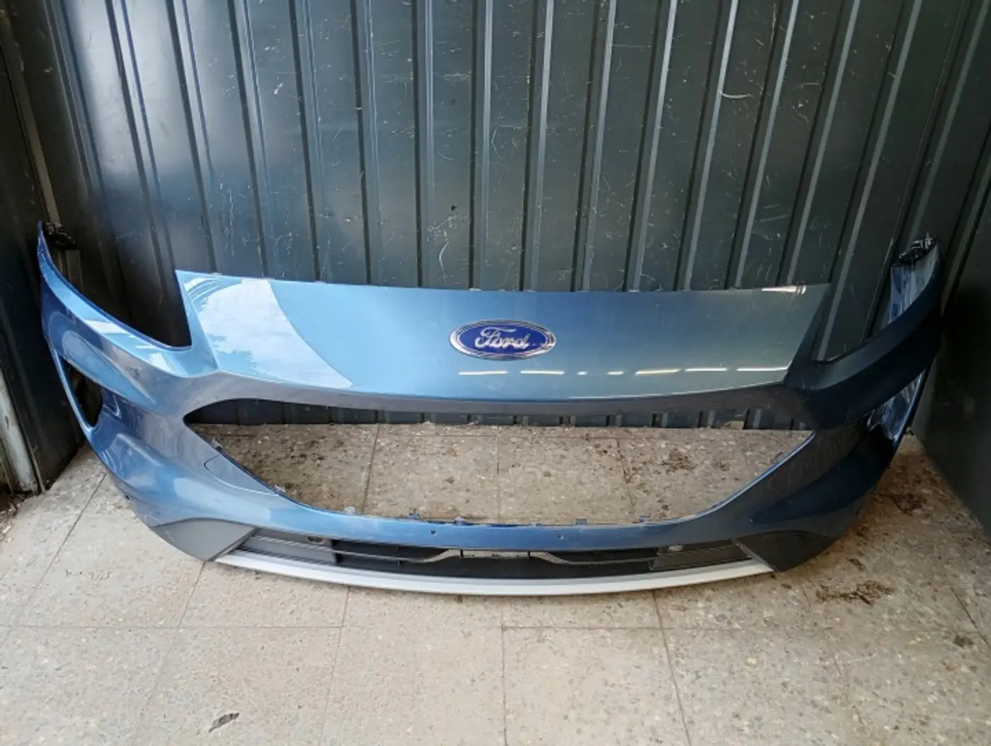 Бампер передний к Ford Kuga 2019