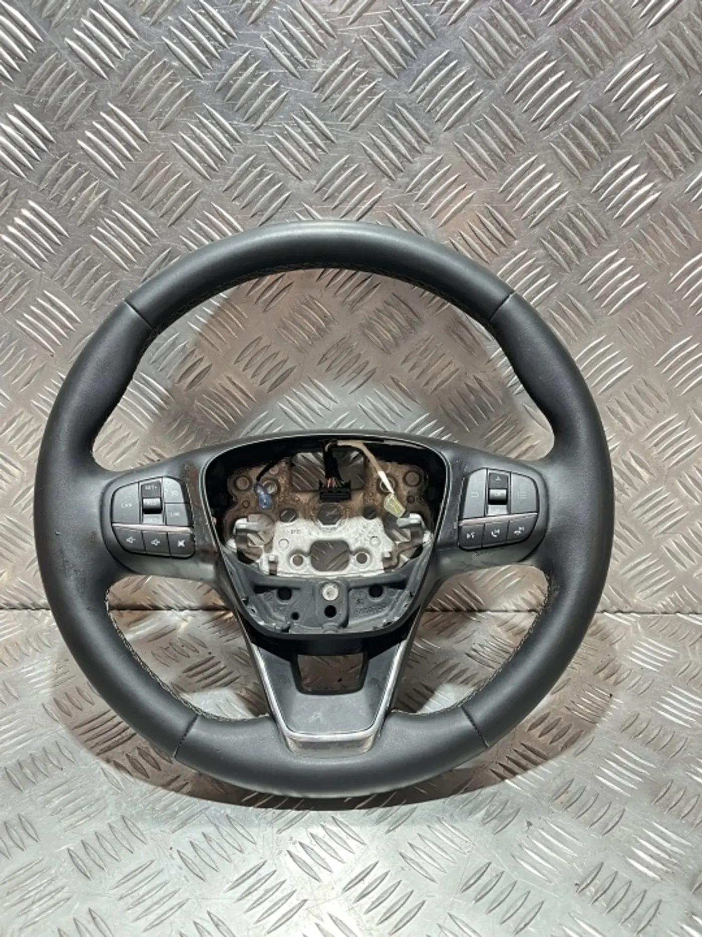 Руль к Ford Puma 2019