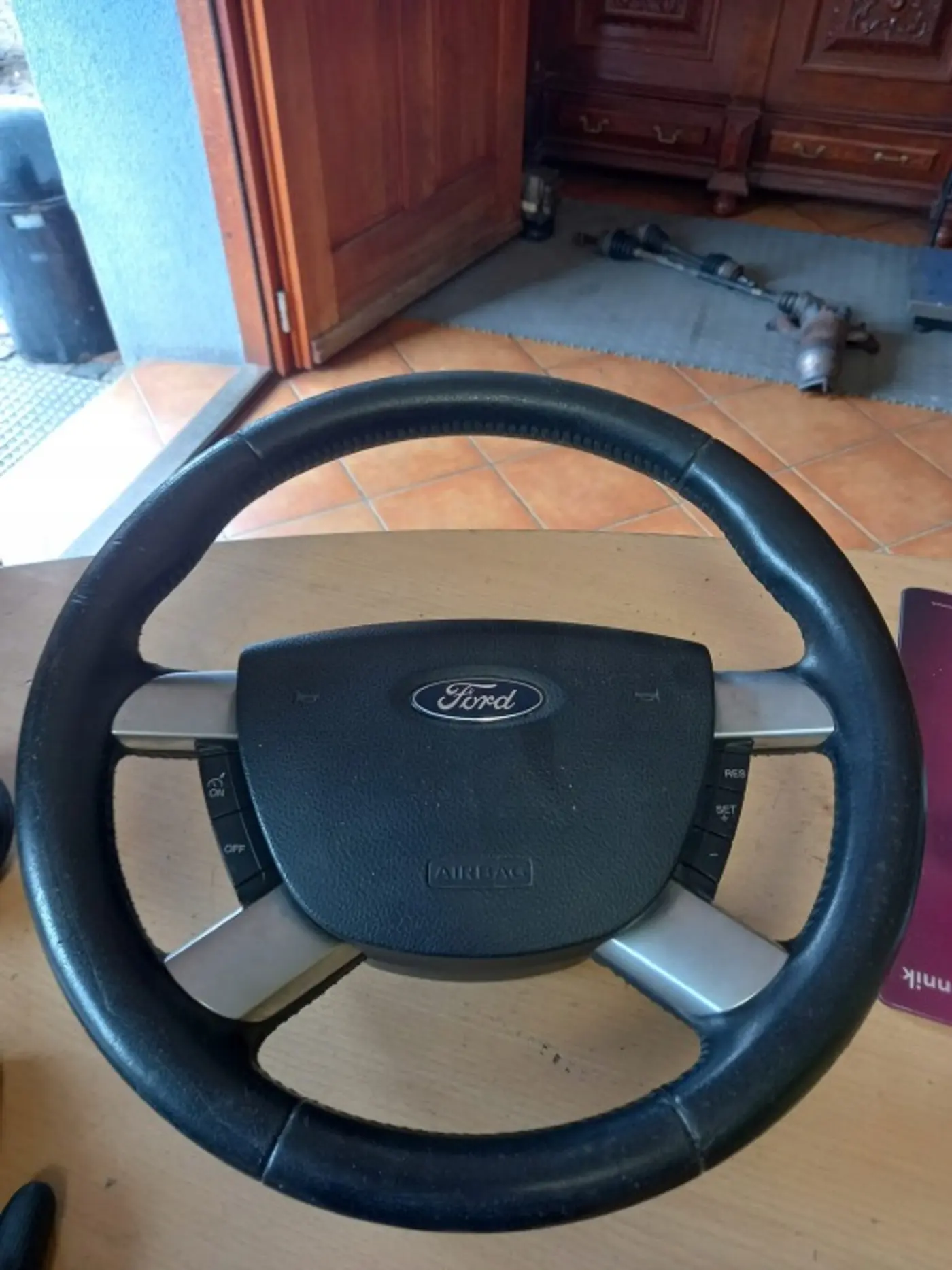 Руль к Ford C-MAX 2003