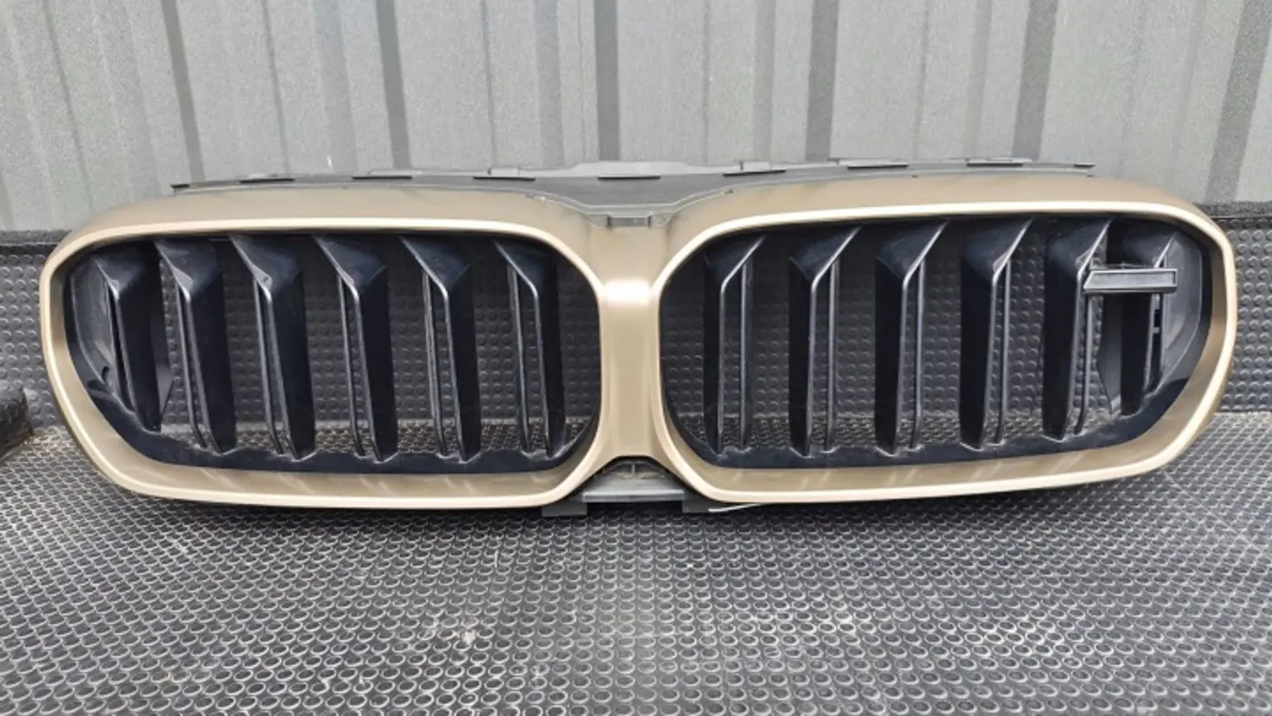 Решетка радиатора к BMW M5 2017