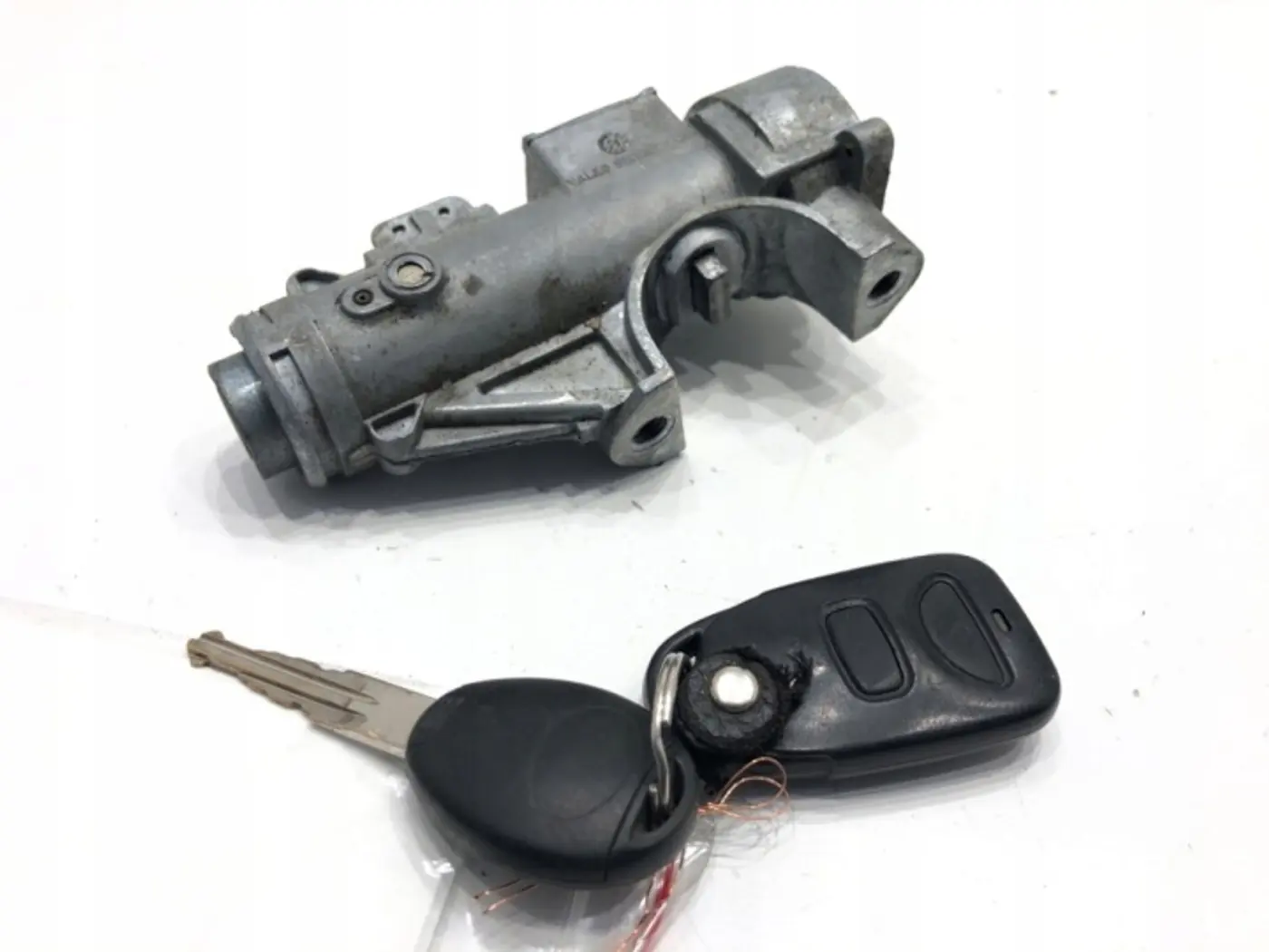 Замок зажигания к Land Rover Freelander 1997