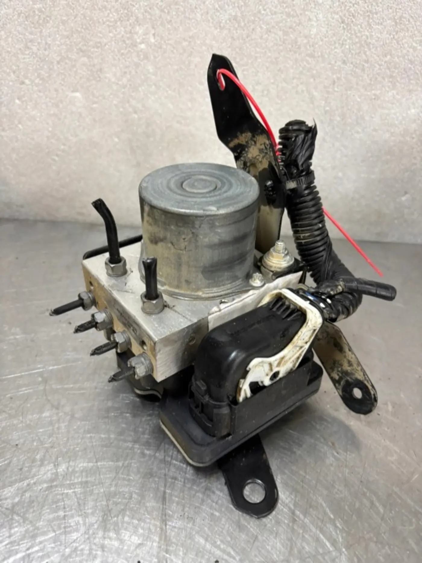 Блок ABS к Renault Kangoo 2007