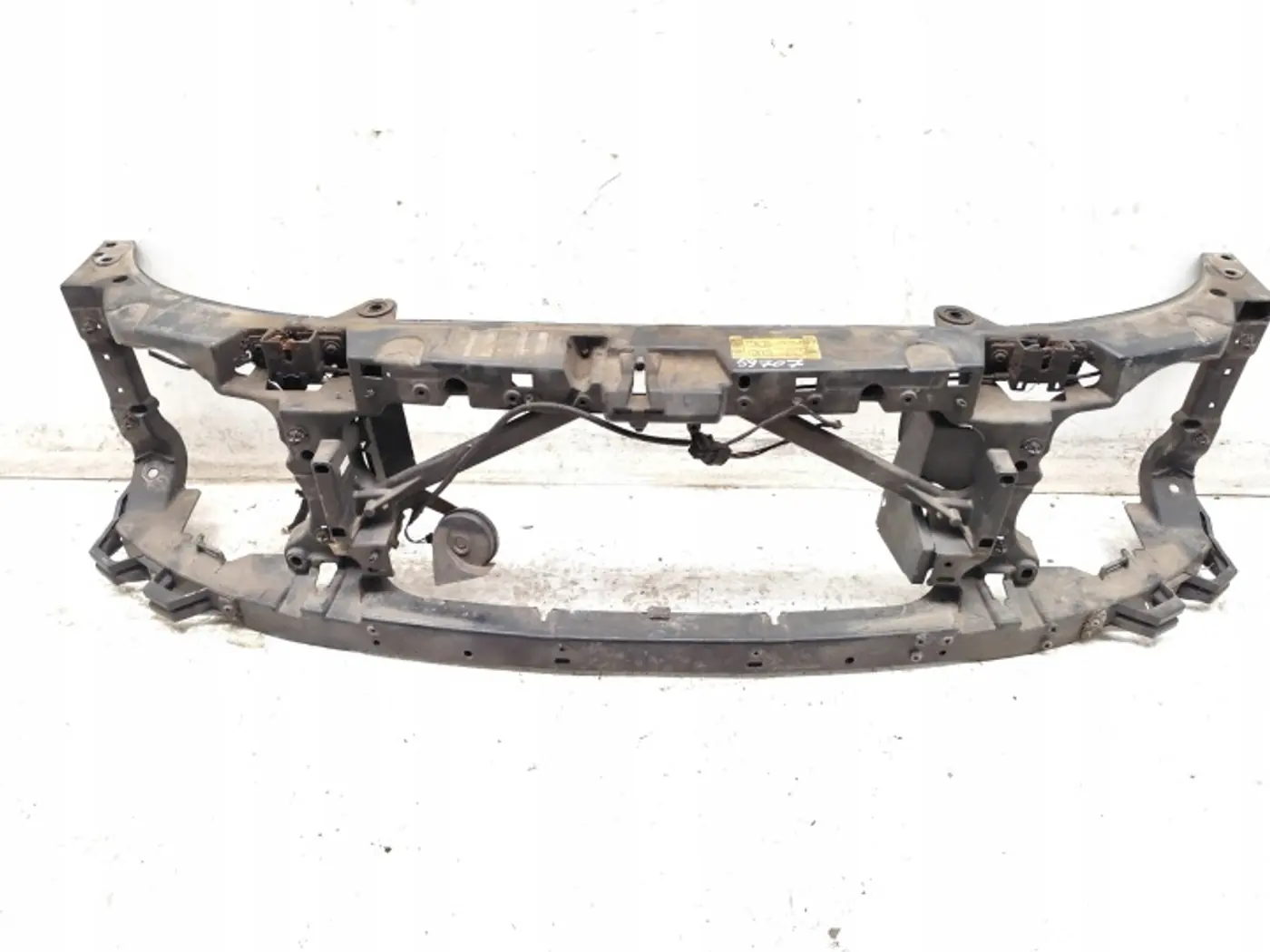 Передняя часть (ноускат) в сборе к Land Rover Discovery 2004
