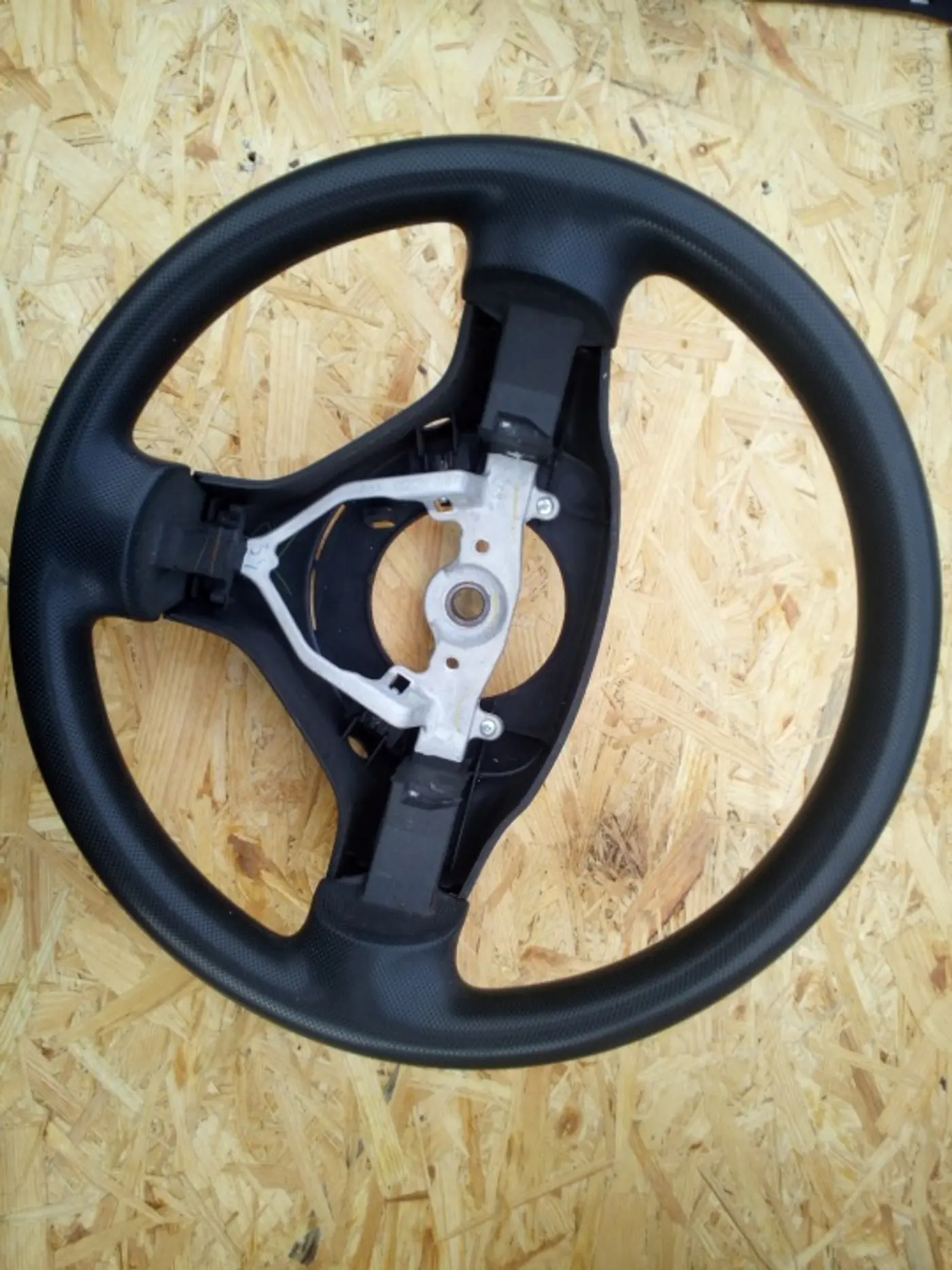 Руль к Toyota Aygo 2005