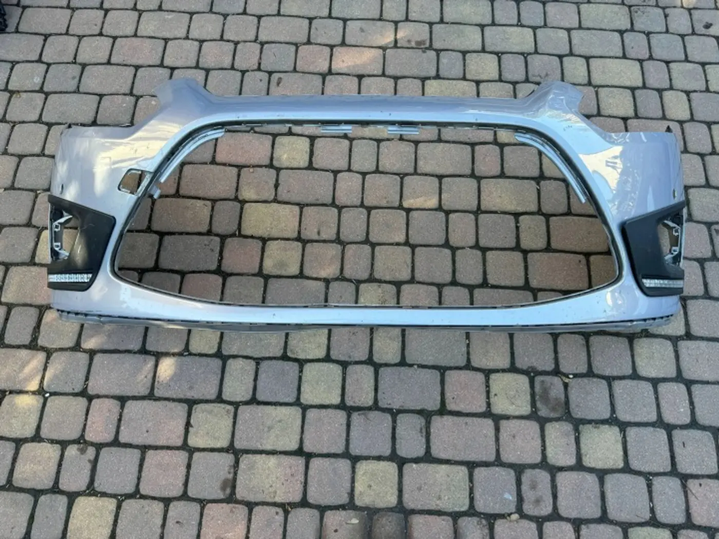 Бампер передний к Ford C-MAX 2010