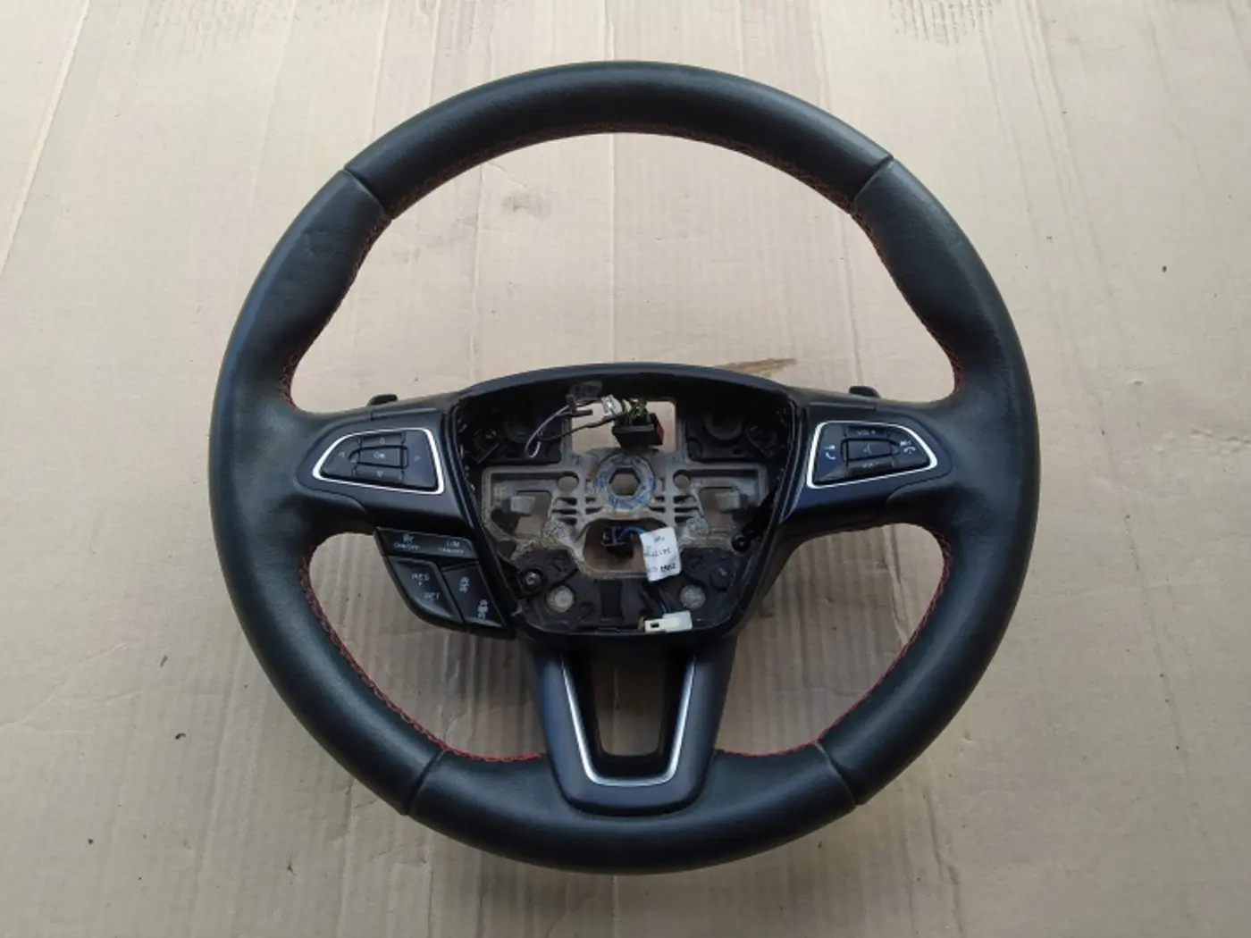 Руль к Ford Kuga 2016