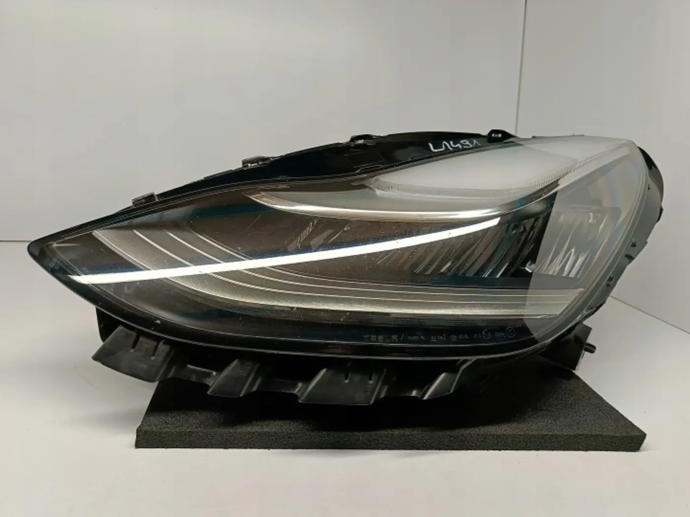 Фара левая к Tesla Model 3 2017