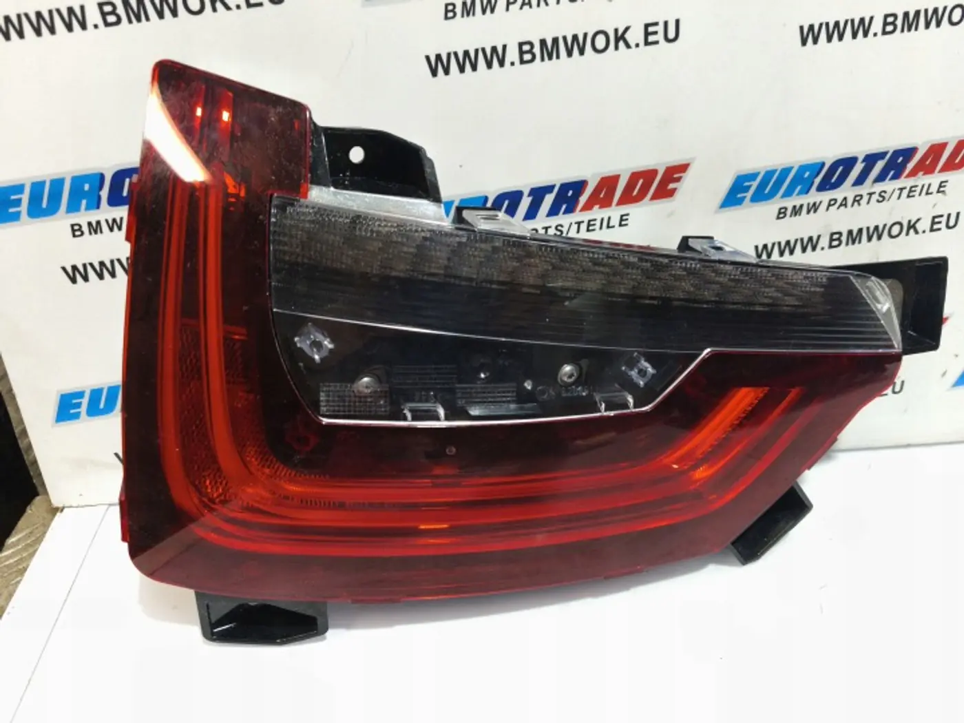 Фонарь задний левый к BMW i3 2013