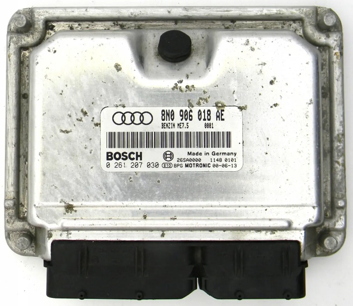 Блок управления двигателем к Audi TT 1998