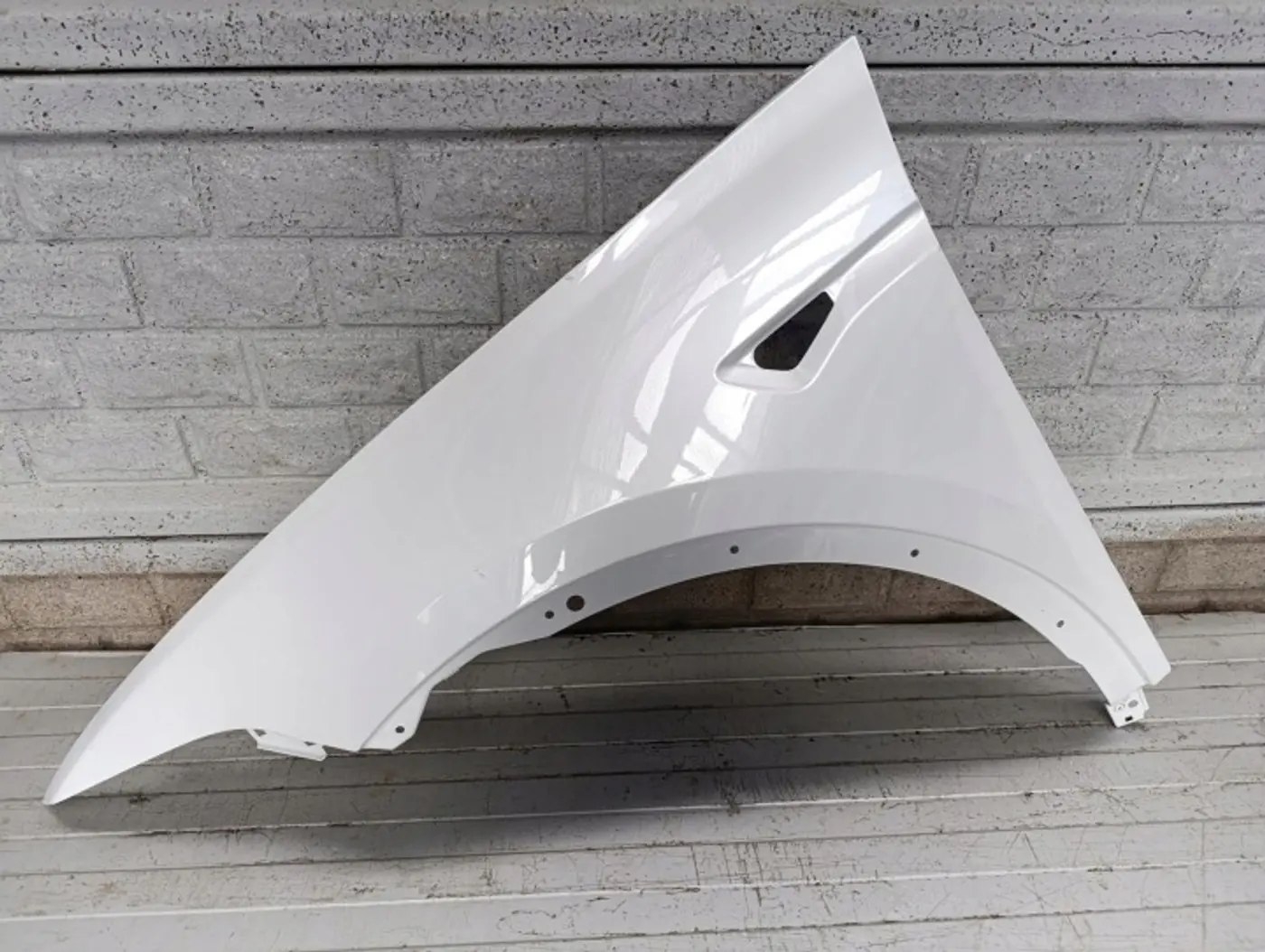 Крыло переднее левое к Tesla Model X 2015