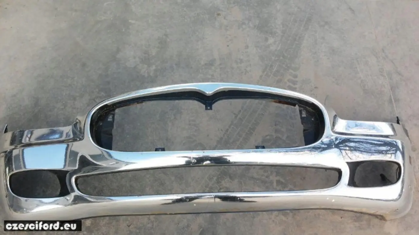 Бампер передний к Maserati Quattroporte 2003
