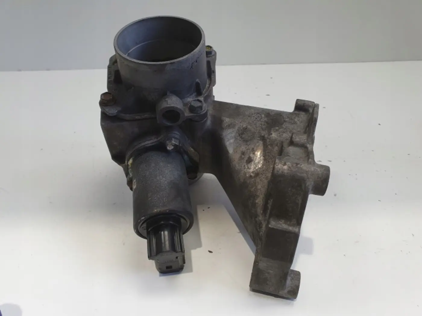 Клапан EGR к Renault Espace 1996