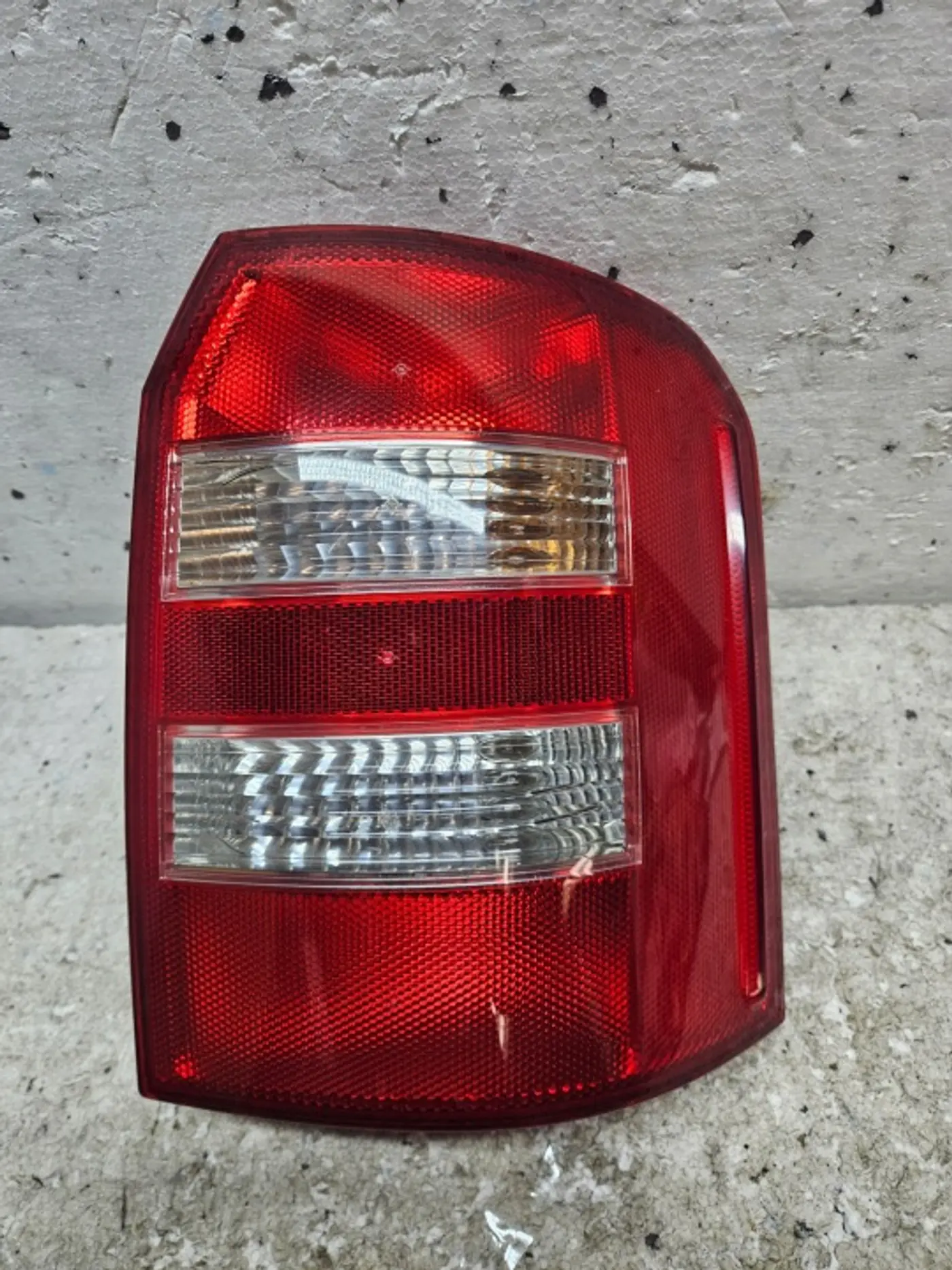 Фонарь задний правый к Audi A2 1999