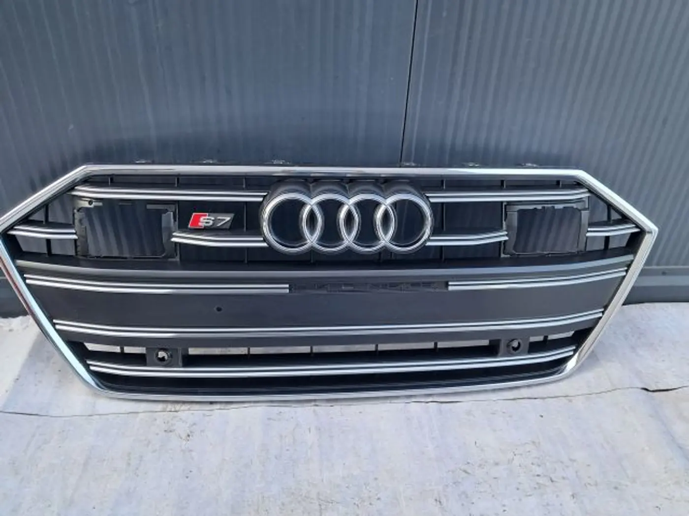 Решетка радиатора к Audi A7 2018