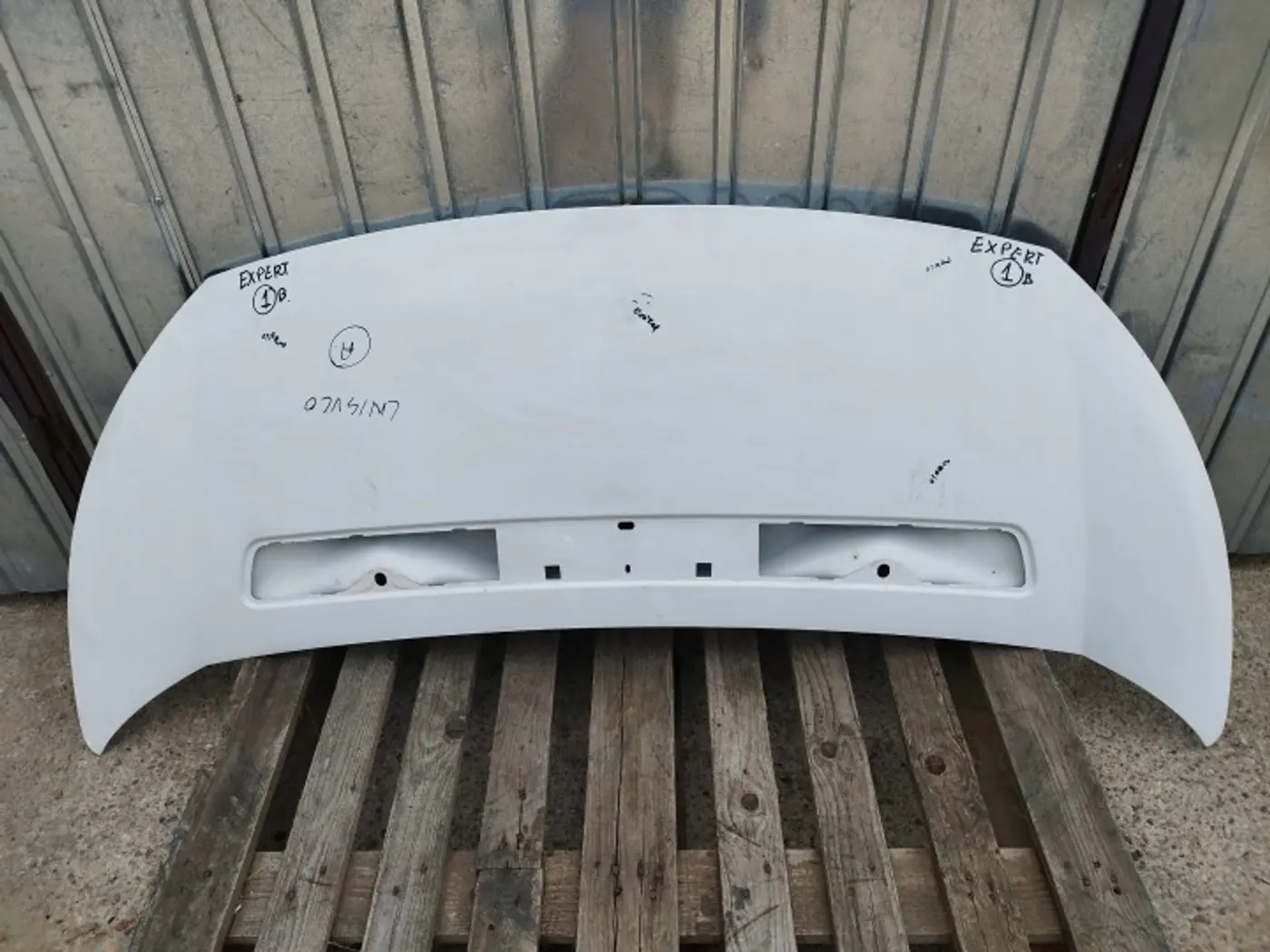 Капот к Citroen Jumpy 2007