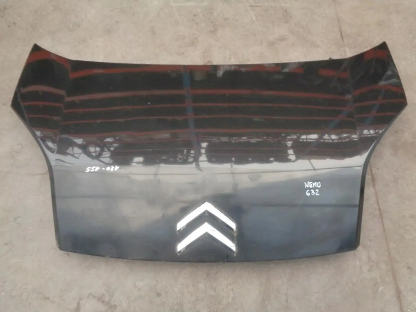 Капот к Citroen Nemo 2007