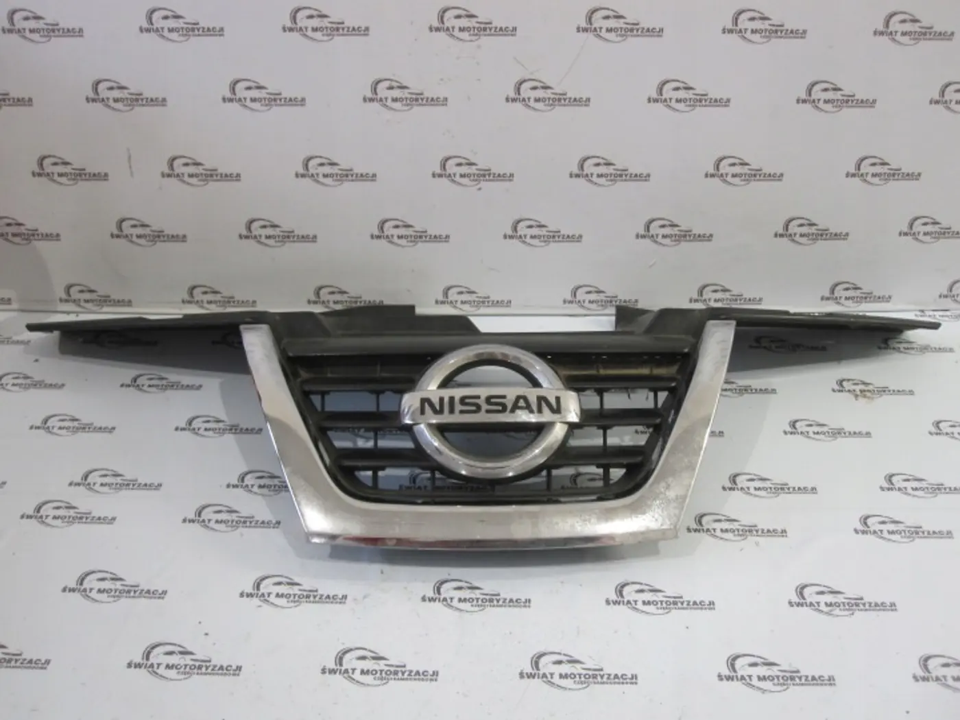 Решетка радиатора к Nissan Juke 2010