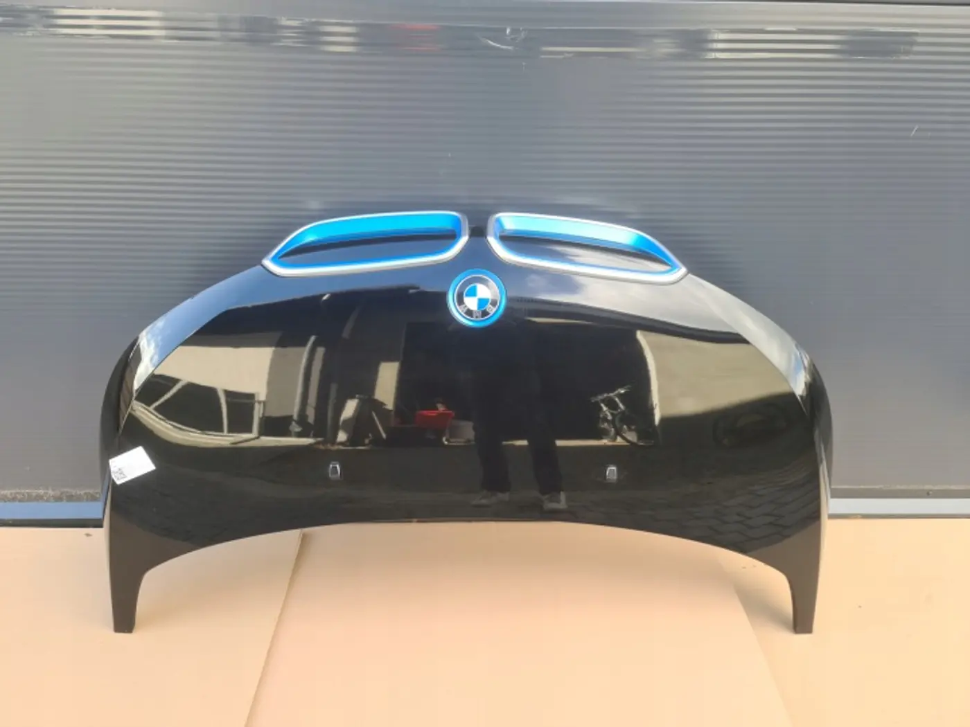 Капот к BMW i3 2013