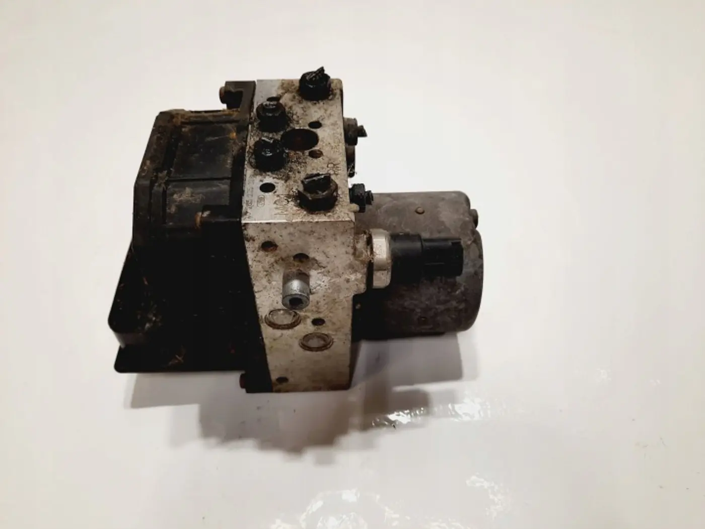 Блок ABS к Ford Mondeo 2000
