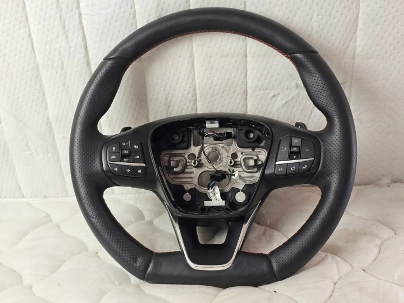 Руль к Ford Focus 2019