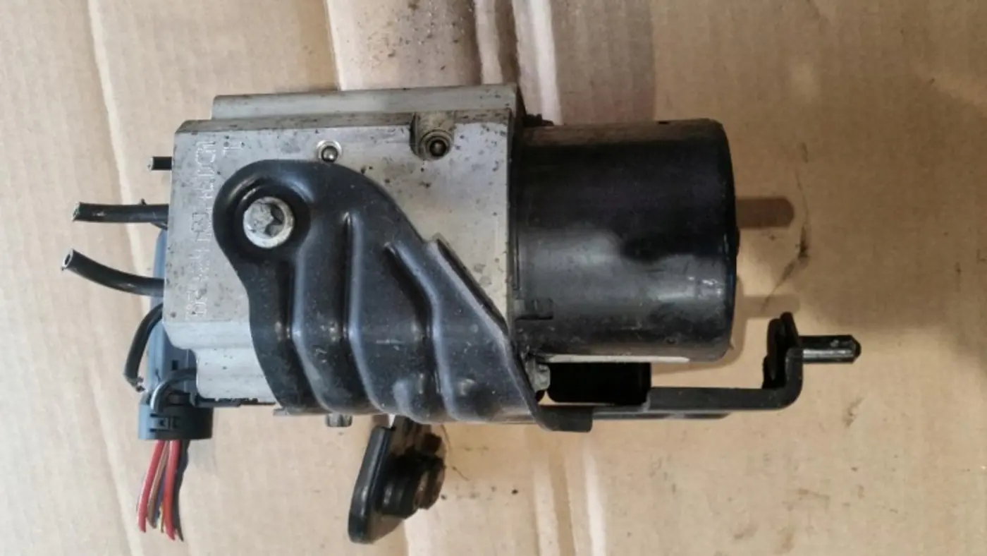 Блок ABS к Opel Signum 2003